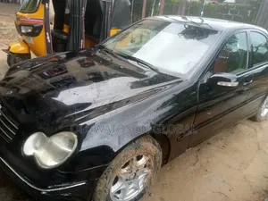 Mercedes-Benz C230 2006 Black