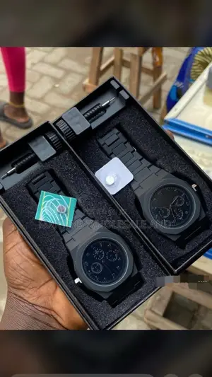 Displays a Pair of Matte Black Valenzo Plastic/Ceramic Quartz