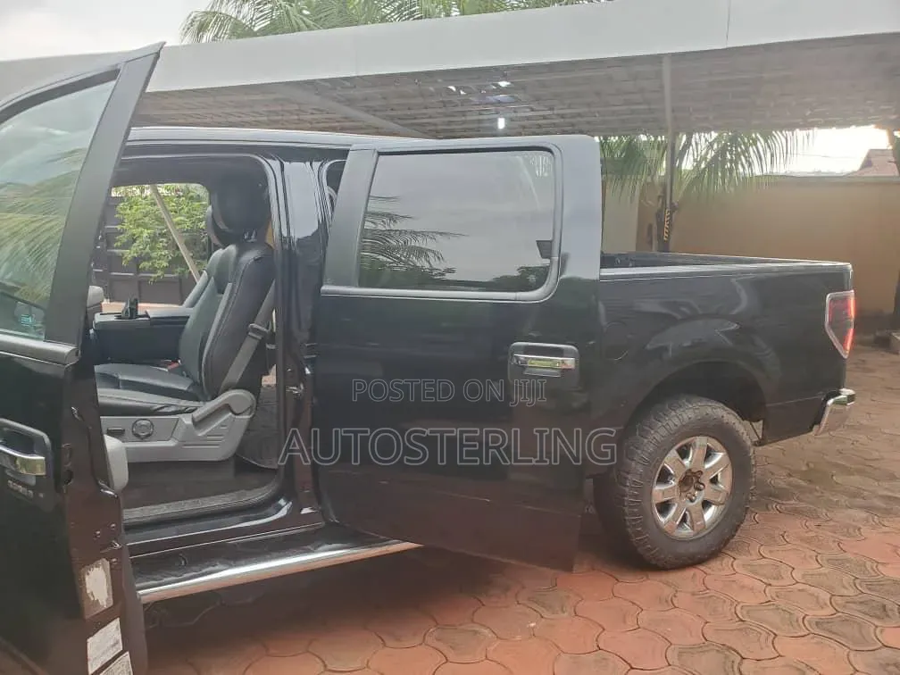 Ford F-150 2014 Black