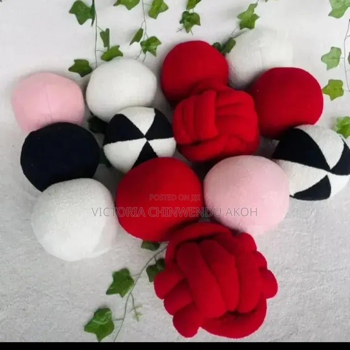 Throw Pillows