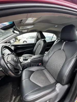 Toyota Camry 2018 Red