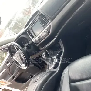 Toyota Highlander 2017 Brown