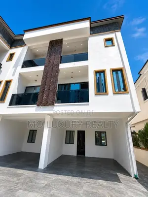 3bdrm Townhouse / Terrace in Chevron for rent
