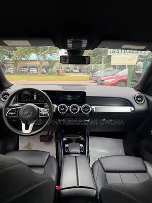 Mercedes-Benz GLB-Class 2020 Silver