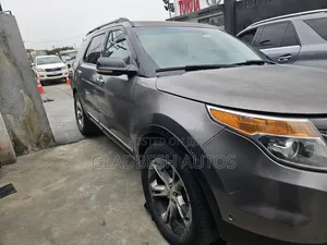 Ford Explorer 2011 Gray