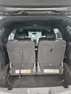 Ford Explorer 2011 Gray