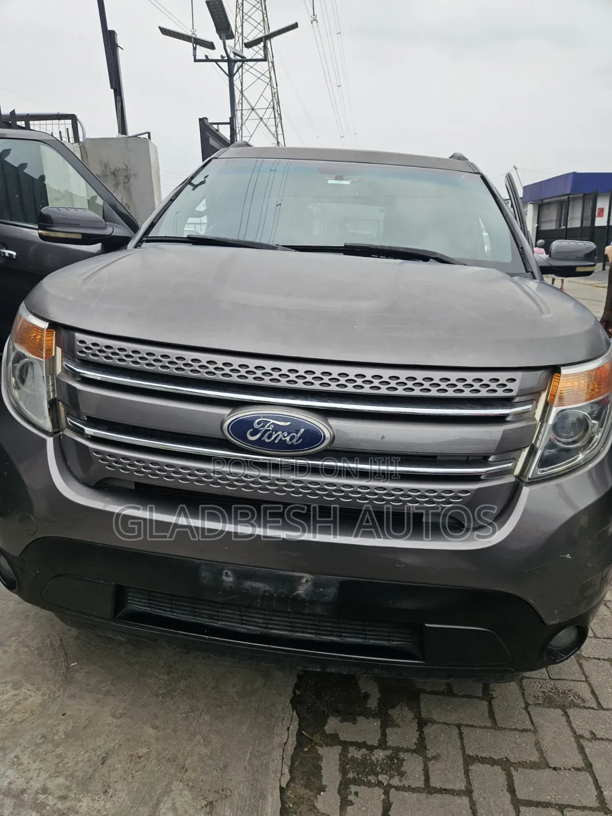 Ford Explorer 2011 Gray