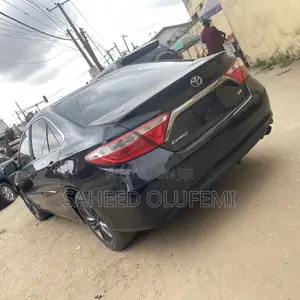 Toyota Camry 2016 Black