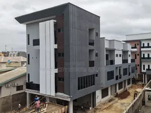 Furnished 4bdrm Duplex in Mende Maryland for sale