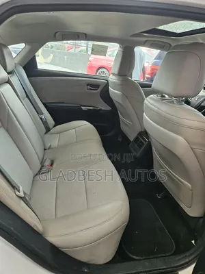 Toyota Avalon 2015 White