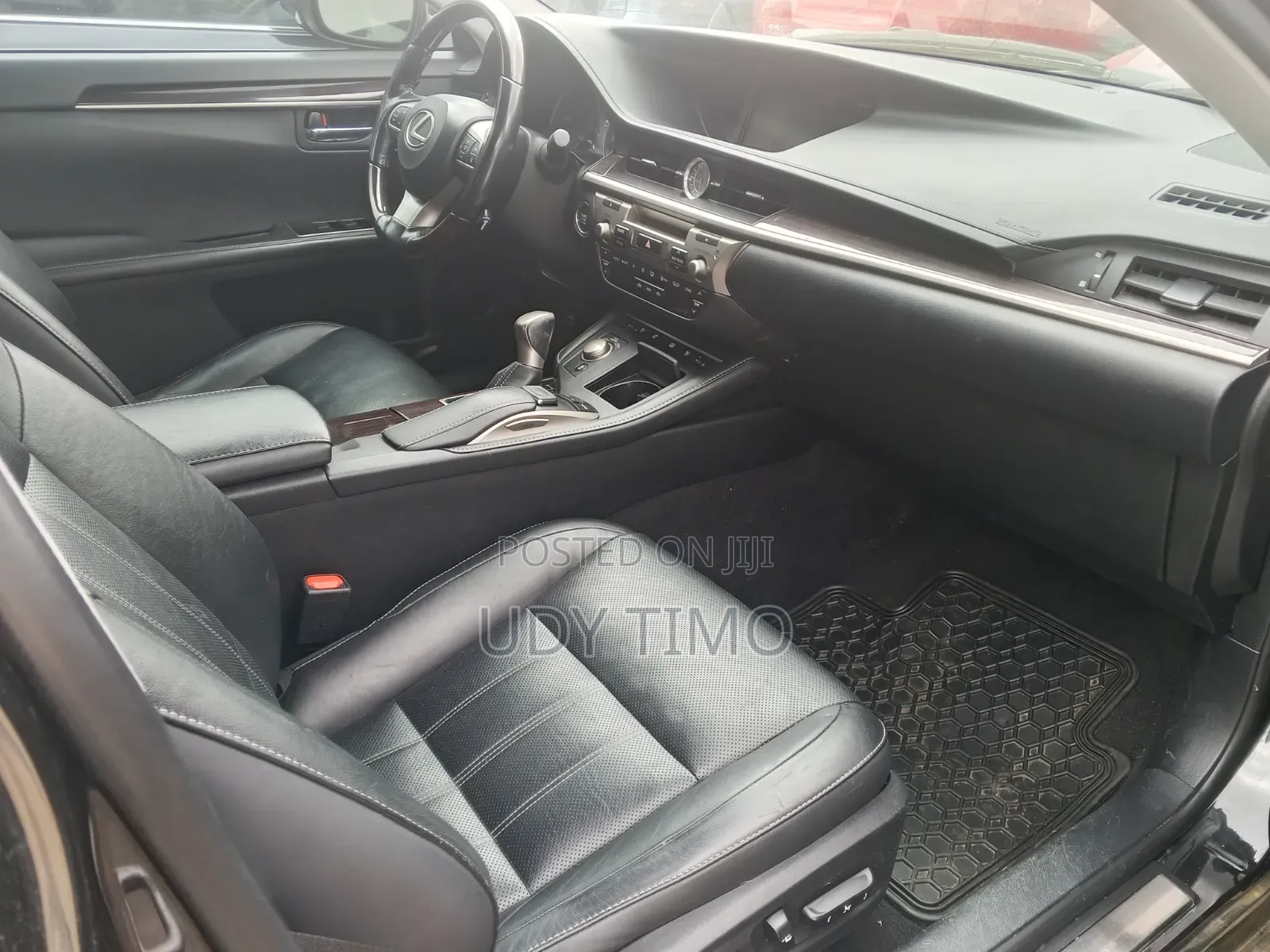 Lexus ES 2016 Black
