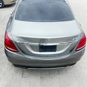 Mercedes-Benz C400 4Matic AWD Sedan (3.0L V6 7A) 2015 Gray