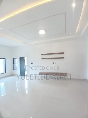 2bdrm Block of Flats in Wuye for rent