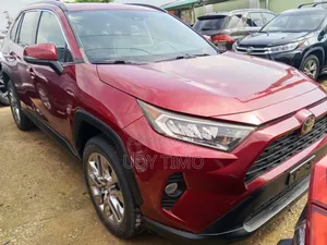Toyota RAV4 2020 Red