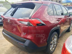 Toyota RAV4 2020 Red