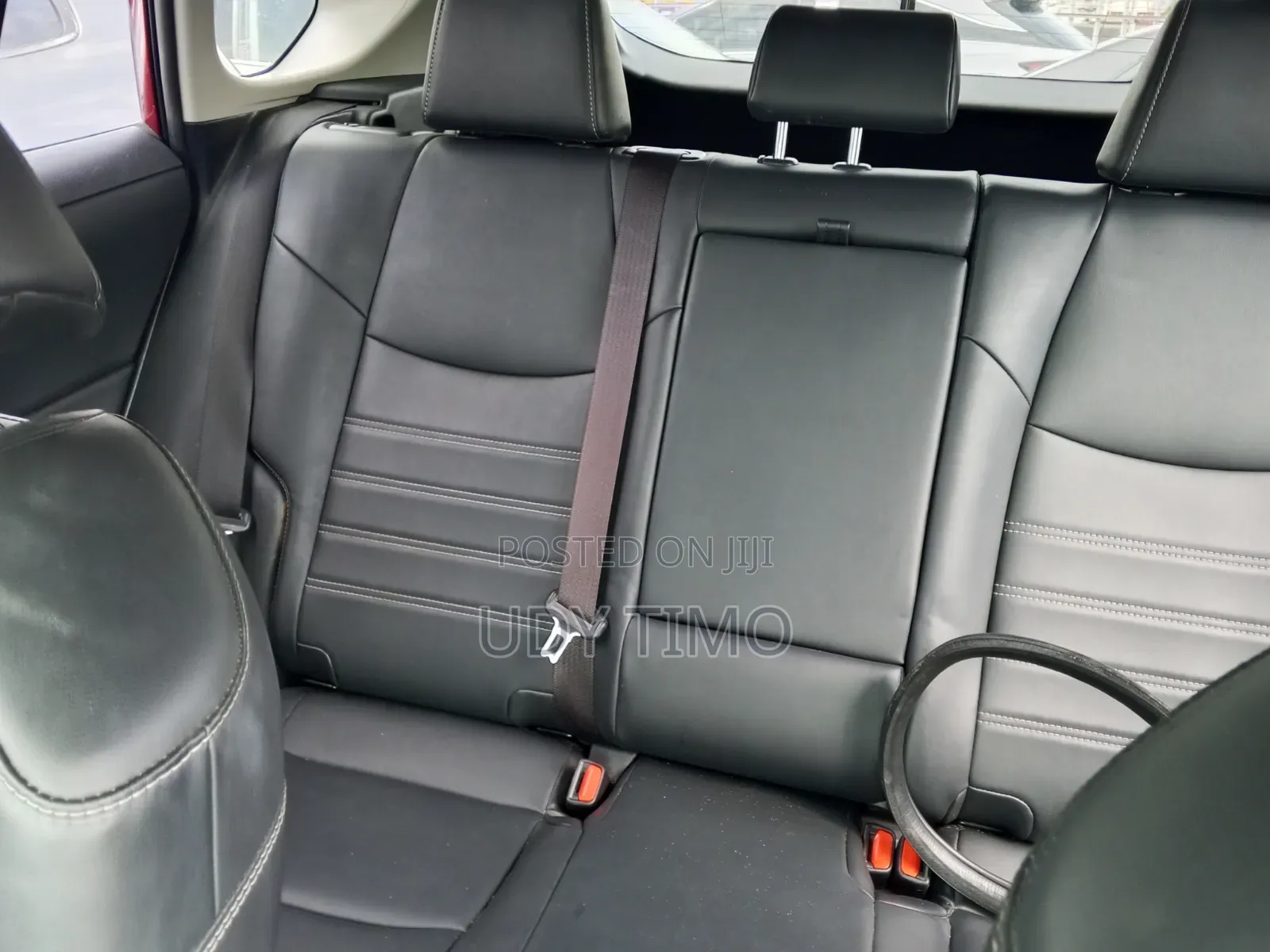 Toyota RAV4 2020 Red
