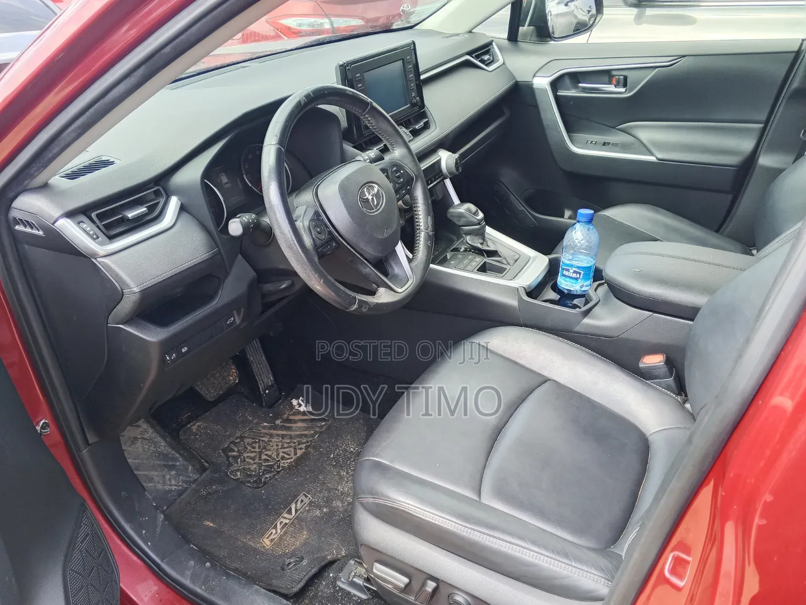Toyota RAV4 2020 Red