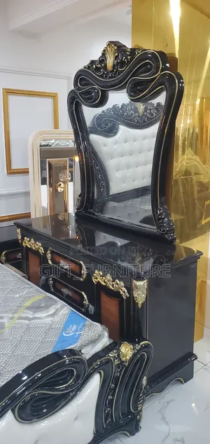 Royal Luxury Bed