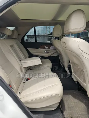Mercedes-Benz GLE-Class 2021 White