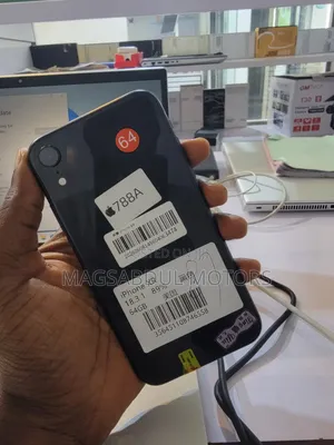 Apple iPhone XR 64 GB Black