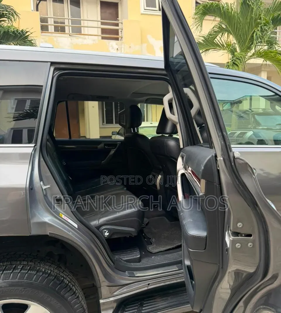 Lexus GX 2011 Gray