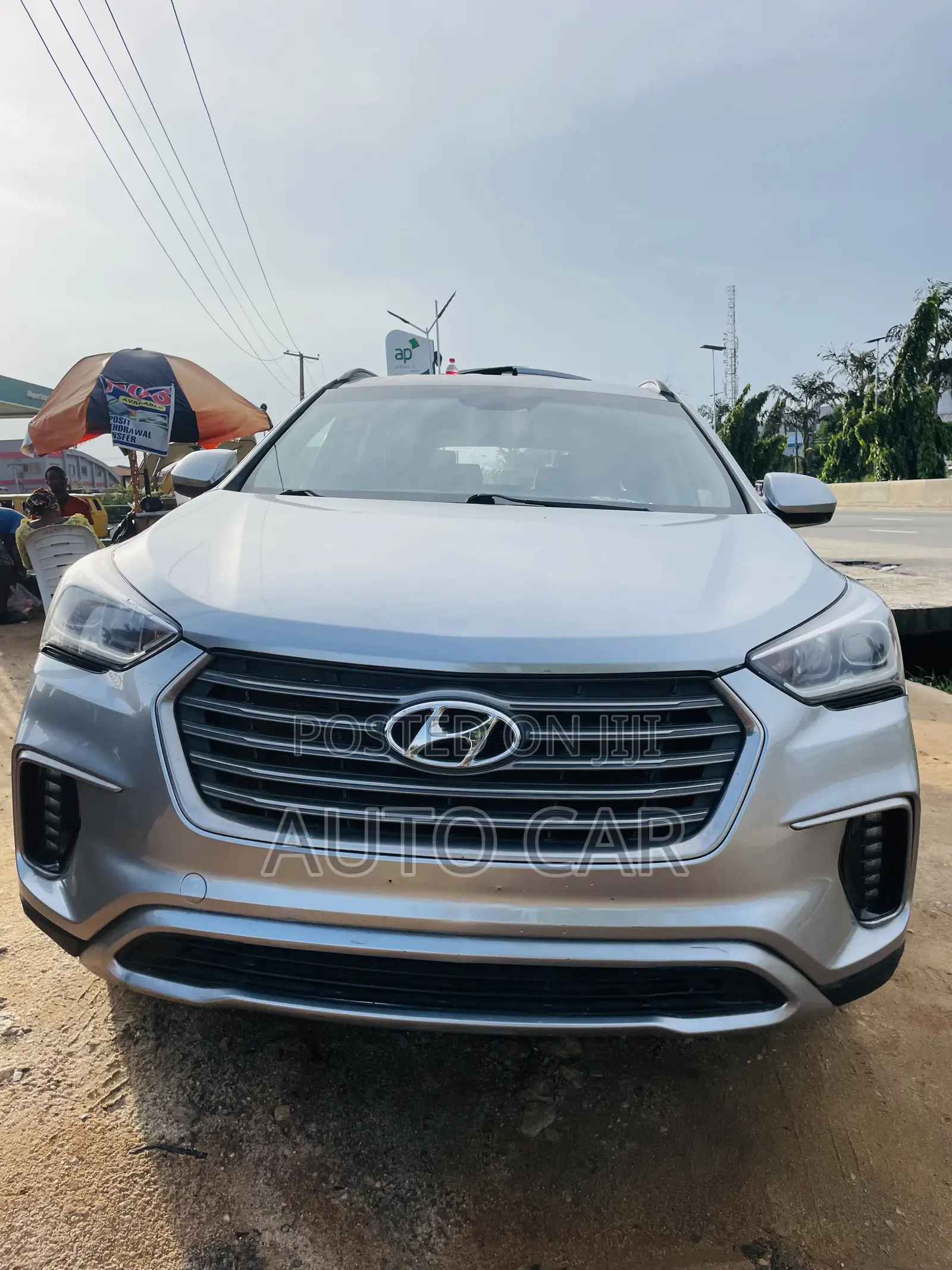 Hyundai Santa Fe 2017 White