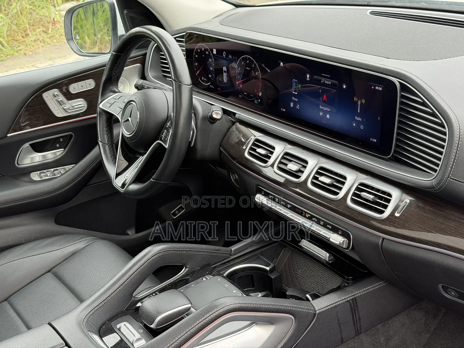 Mercedes-Benz GLS-Class 2024 White