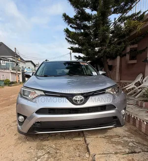 Toyota RAV4 2017 Silver