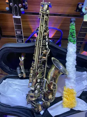 Henri Selmer Paris Alto Saxophone