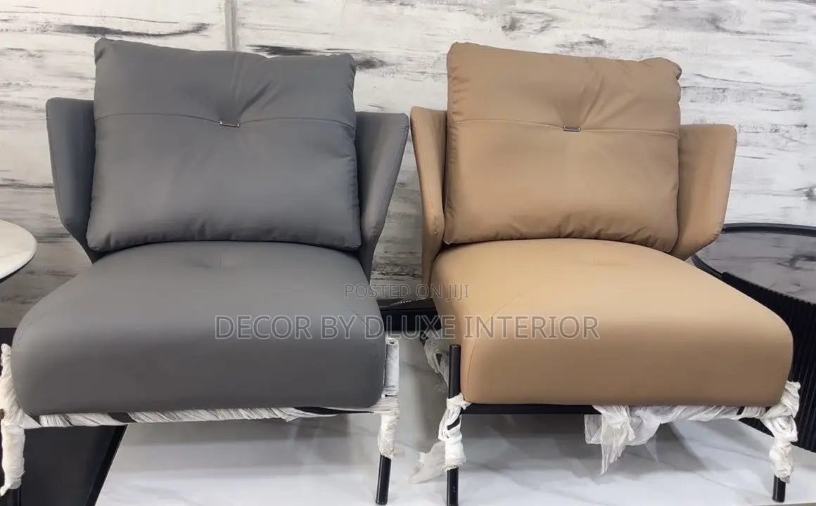 Italian Luxury Minimalist Sofa Chair