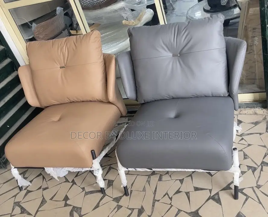 Italian Luxury Minimalist Sofa Chair