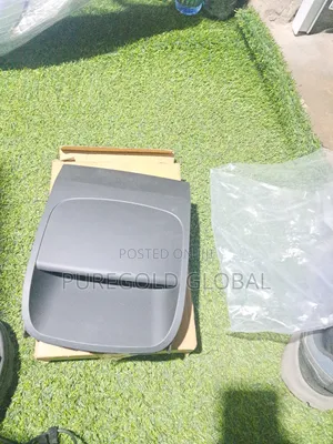 Centre Chrome for Cerato 2010 Model