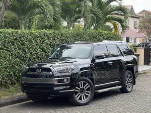 Toyota 4-Runner 2015 Black