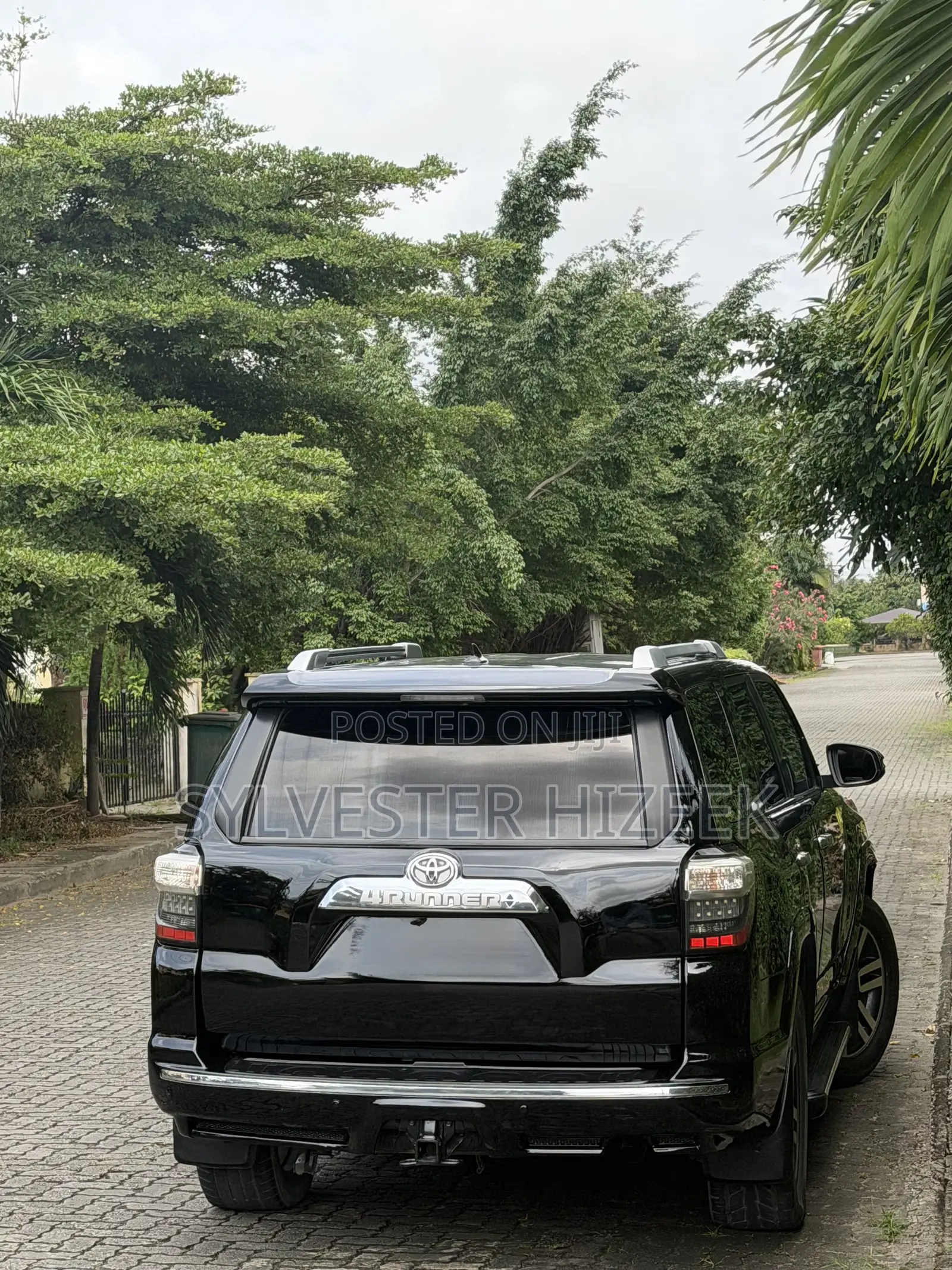 Toyota 4-Runner 2015 Black