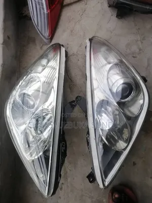 Headlamp Es 250 2005 Model Available