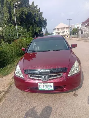 Honda Accord 2005 Red