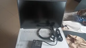 Laptop Asus Vivobook 16 16GB AMD Ryzen 5 SSD 512GB