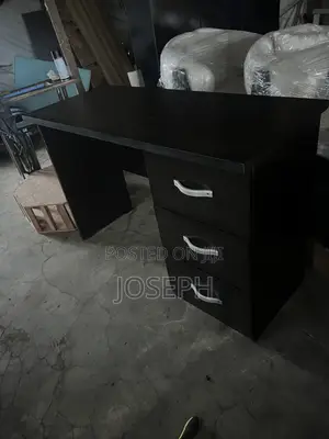 Reading Table TV Stand 4feet and Single Couch