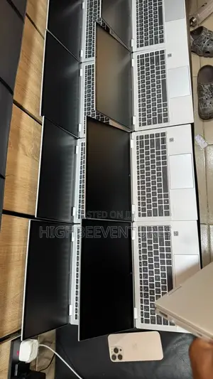 Laptop HP EliteBook 1040 G8 16GB Intel Core i7 SSD 512GB