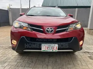 Toyota RAV4 Limited 4dr SUV AWD (2.5L 4cyl 6A) 2015 Red