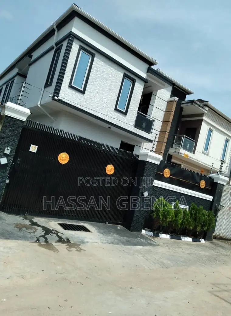Professional Screder ,Painter ,Tarolin ,Gravitex