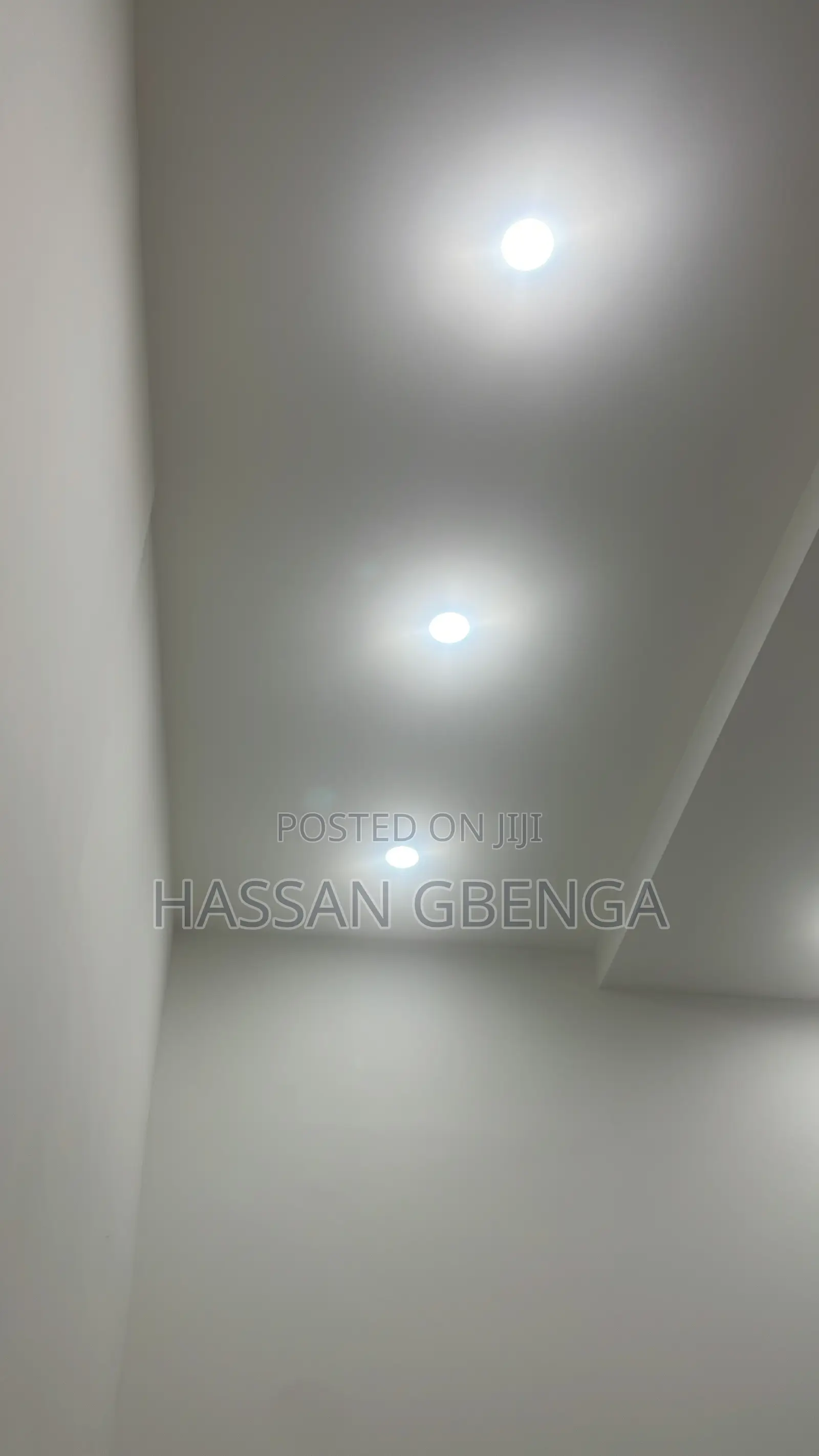 Professional Screder ,Painter ,Tarolin ,Gravitex