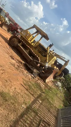CAT D8K Bulldozer Rental