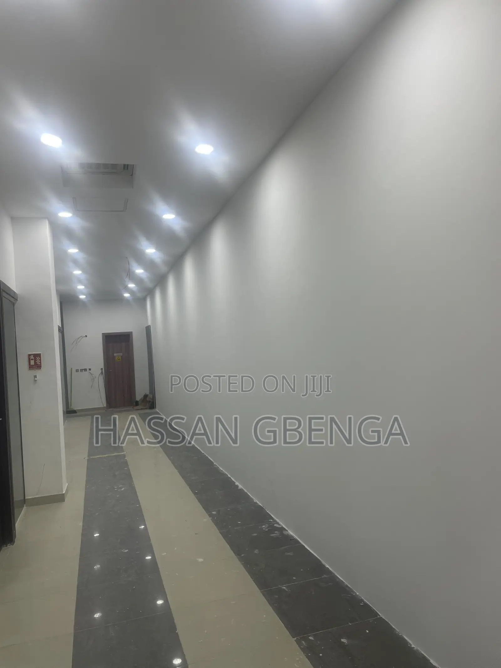 Professional Screder ,Painter ,Tarolin ,Gravitex
