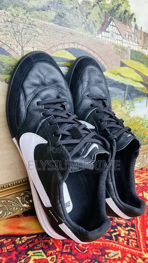 Nike Premier IIIT (Turf)