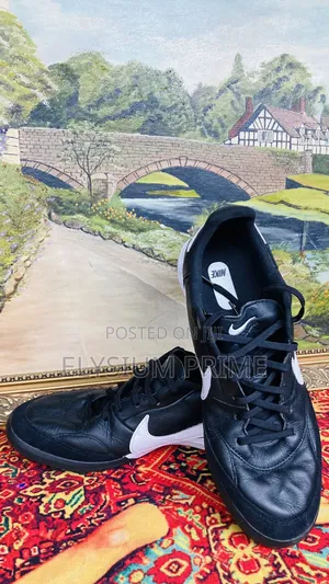 Nike Premier IIIT (Turf)