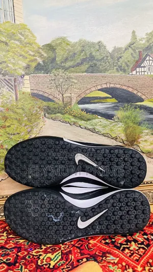 Nike Premier IIIT (Turf)