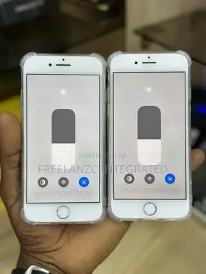 Apple iPhone 8 64 GB White