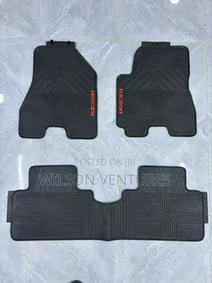 Hyundai Tucson Follow Come Rubber Foot Mat