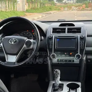 Toyota Camry SE 4dr Sedan w/Prod. End 11/13 (2.5L 4cyl 6A) 2014 Black